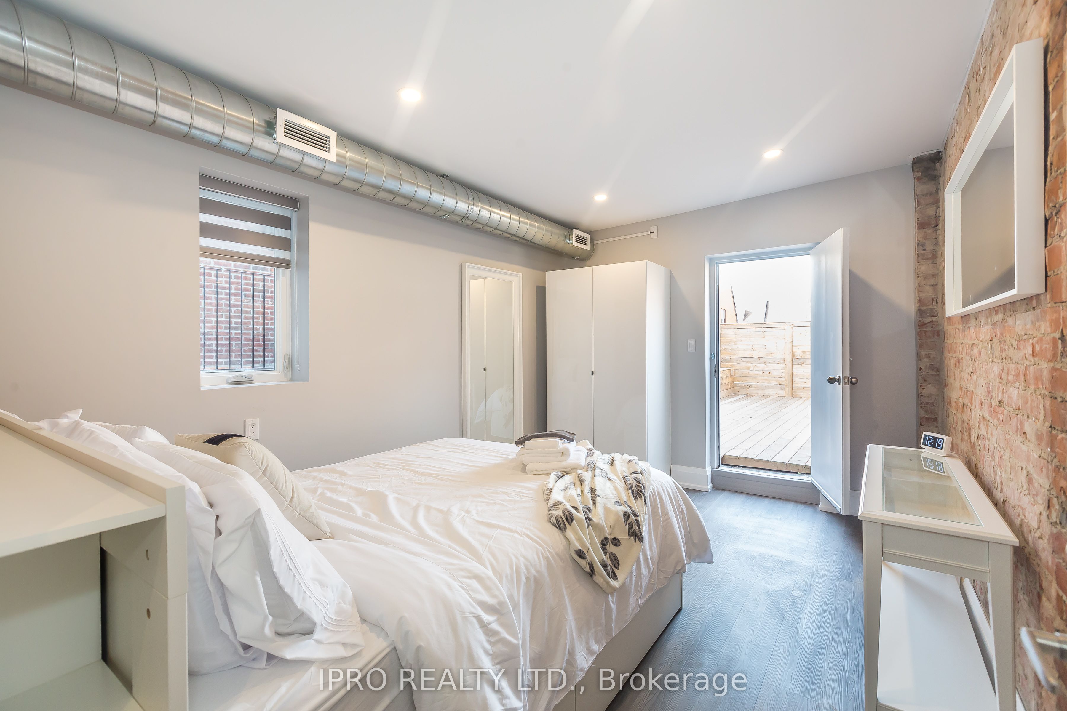 1220 King Street W, #1A