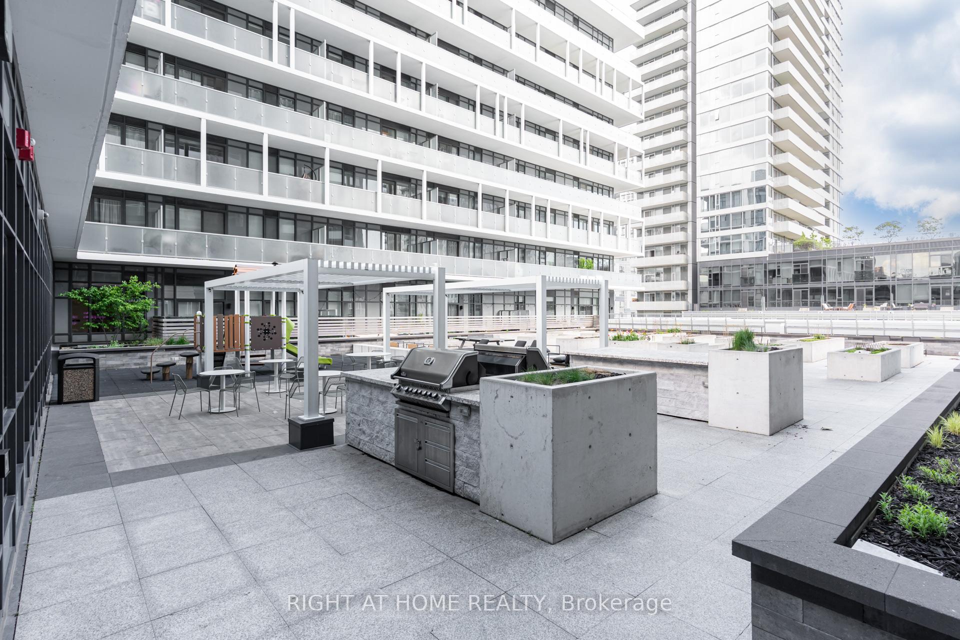 2 Bedrooms Condo at 225 Sumach, Toronto For sale
