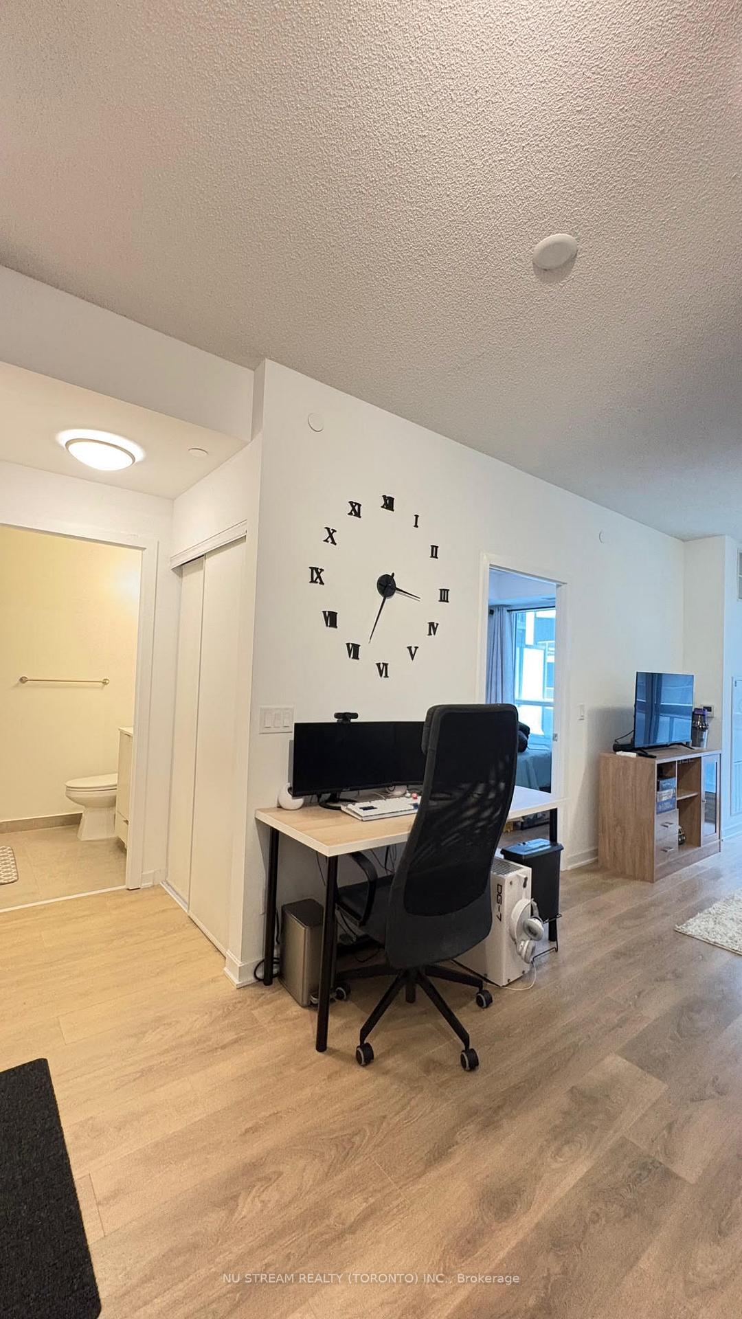 1 Bedroom Condo at 38 Forest Manor,  Toronto For sale