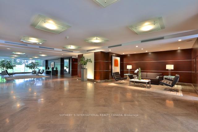 3 Bedrooms Condo at 1 Benvenuto,  Toronto For sale