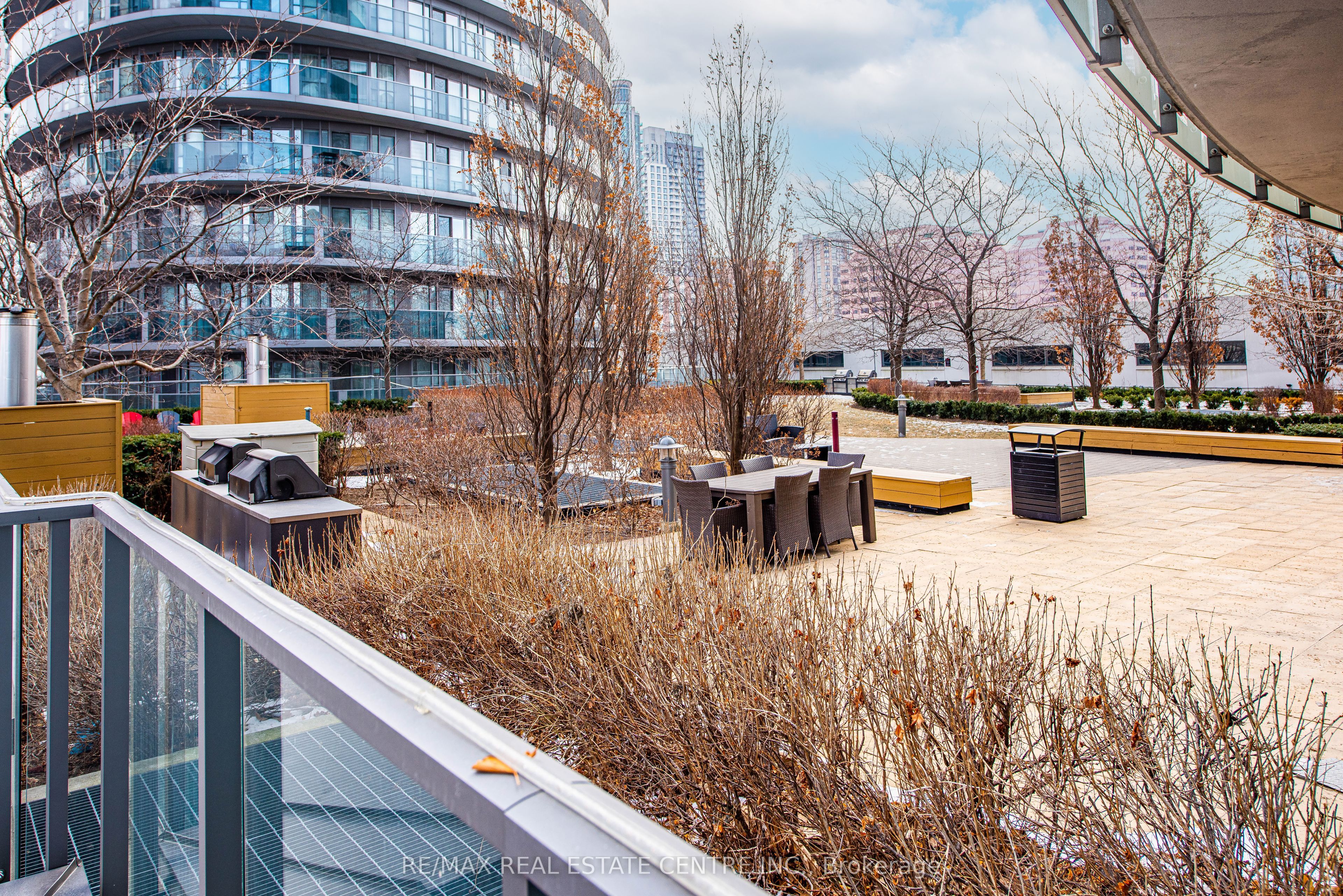 50 Absolute Avenue, #303