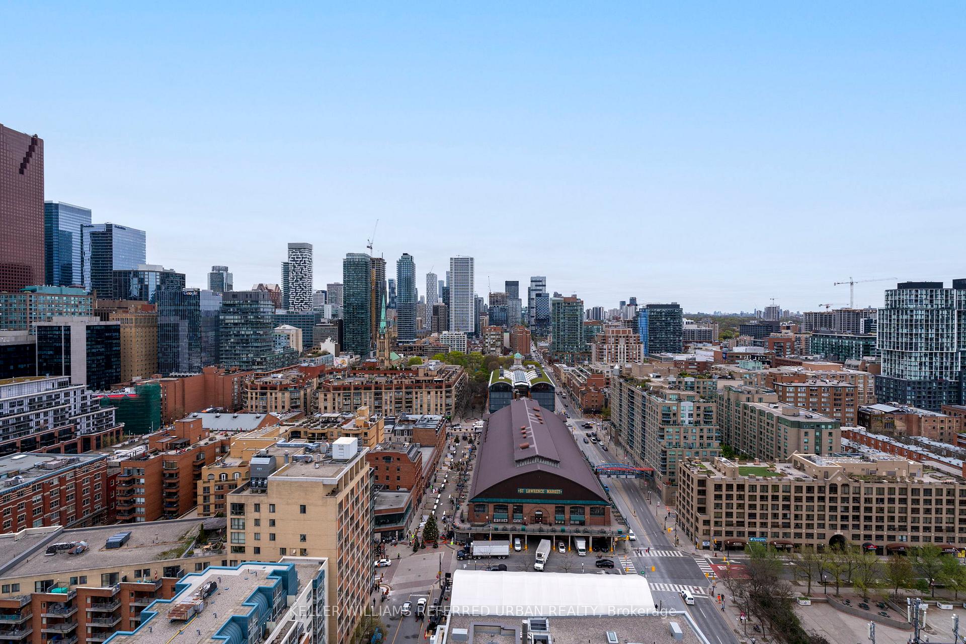 2 Bedrooms Condo at 1 Market, Toronto For sale