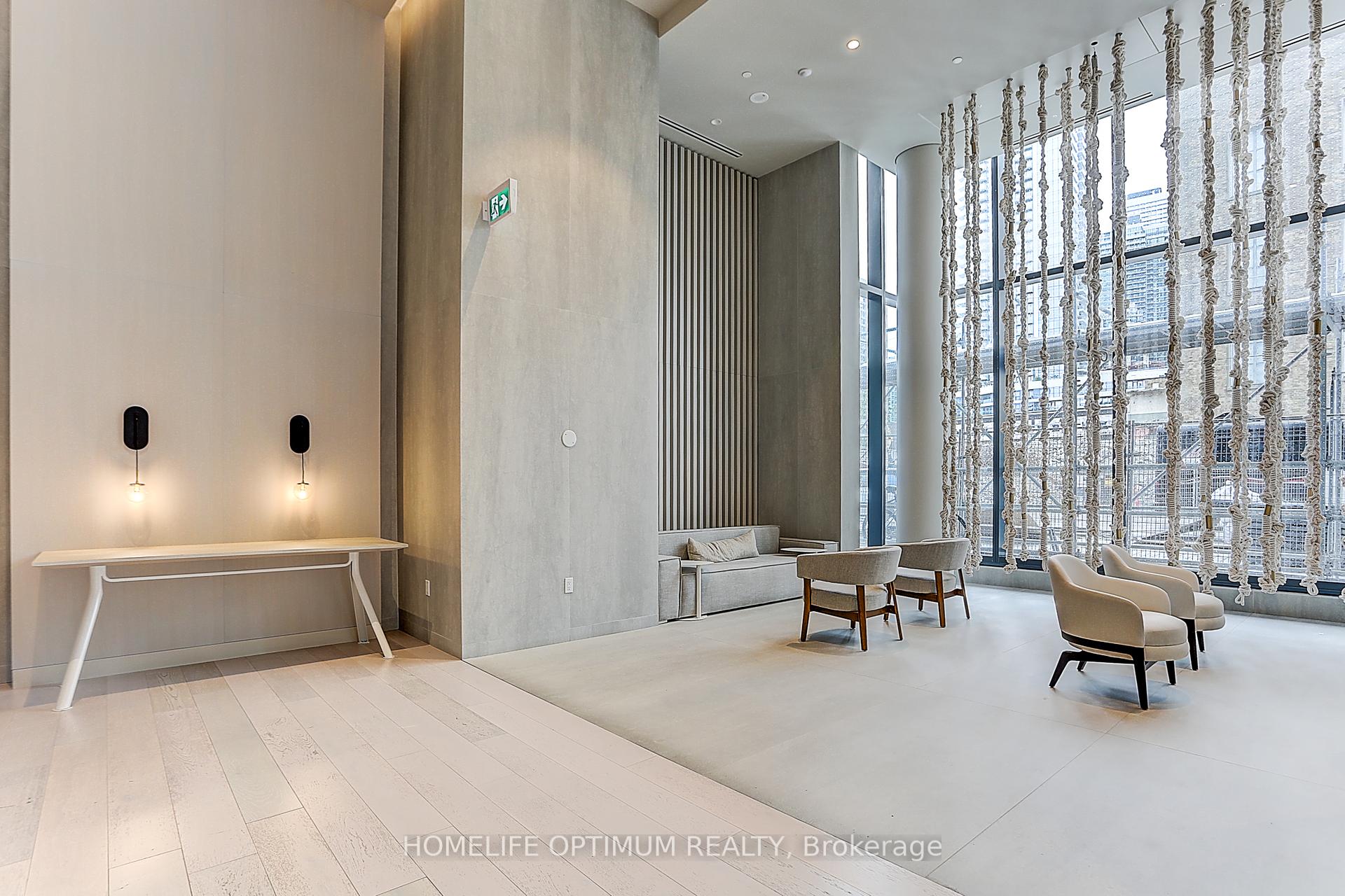 3 Bedrooms Condo at 55 Cooper, Toronto For sale