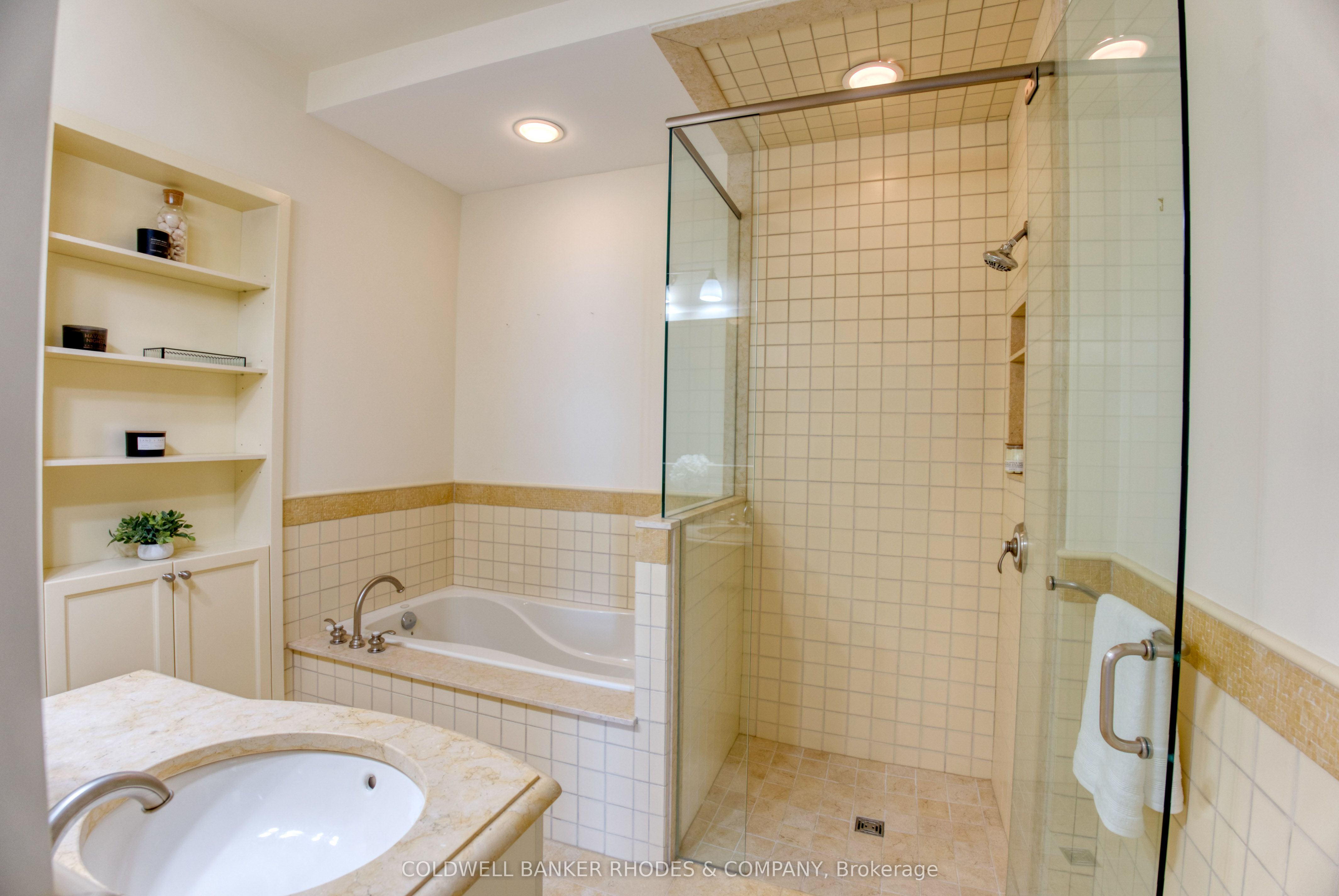 38 Metropole Private, #3302