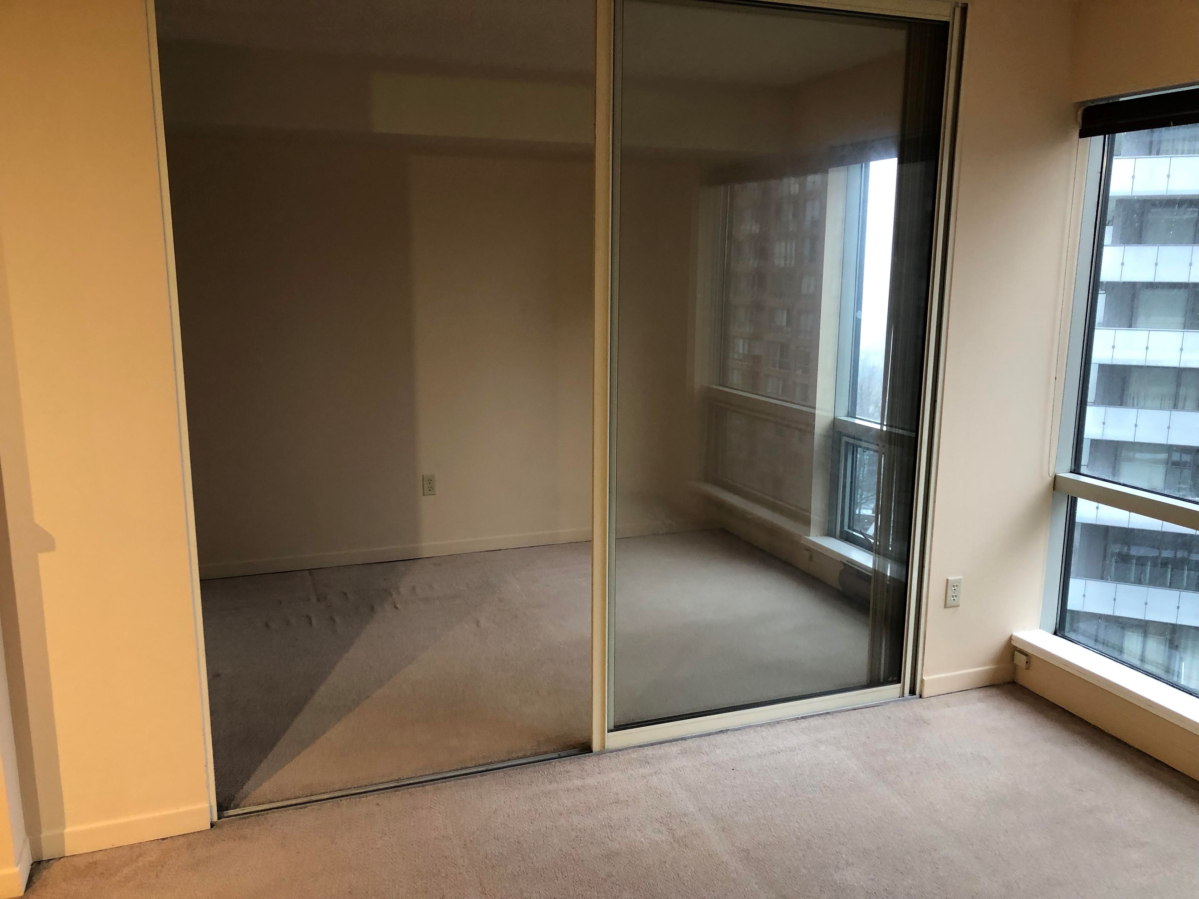 1001 Bay Street 2116