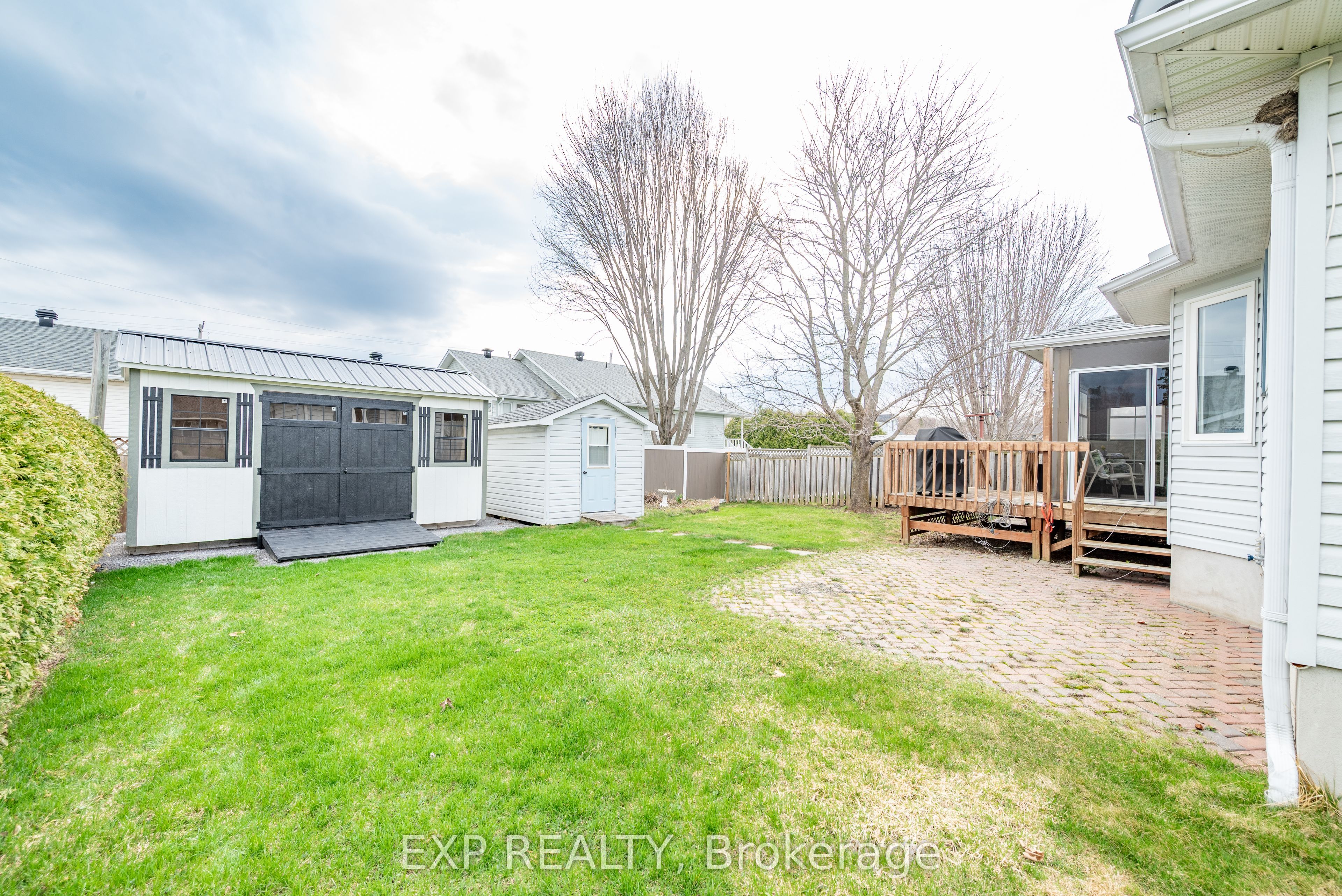 807 Kedrosky Drive, Renfrew, ON K7V 4M5