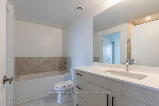 1 Bedroom Condo at 1035 Southdown, Mississauga For sale