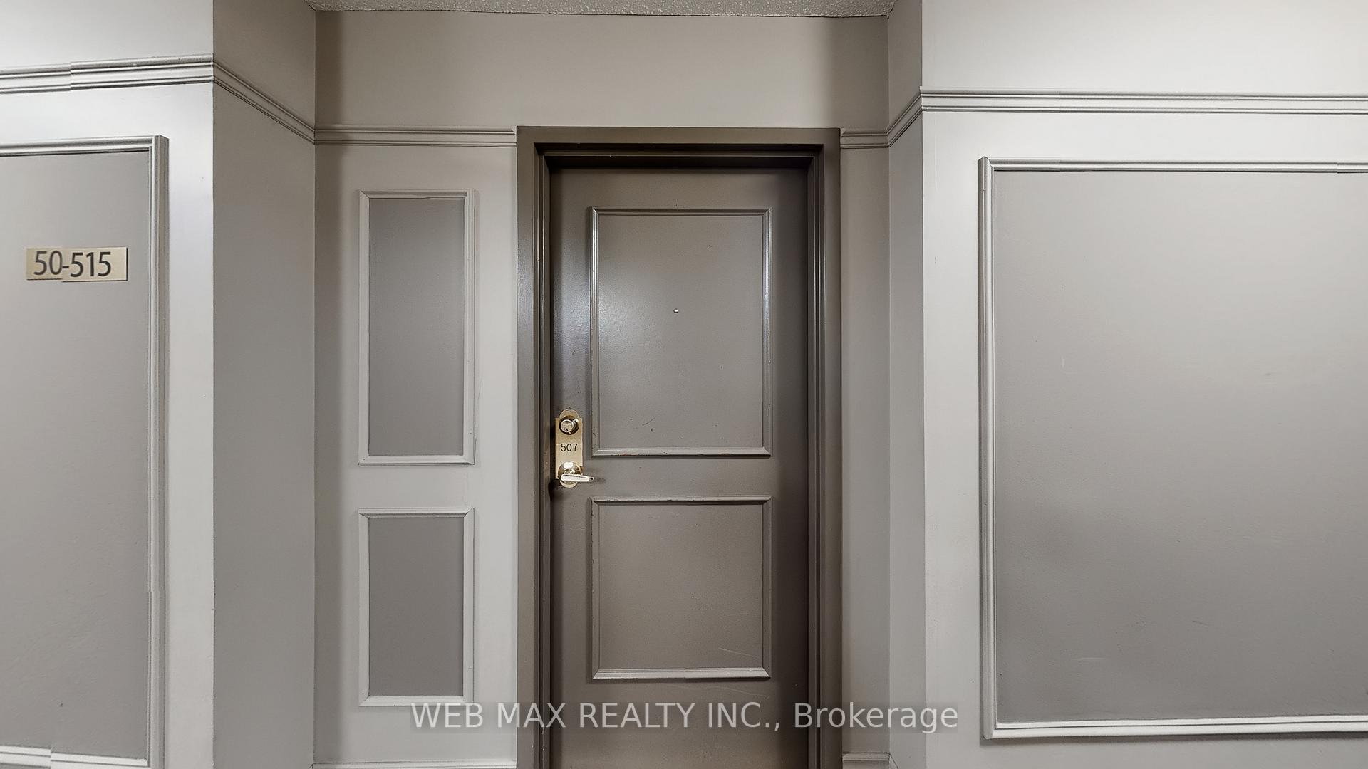 2 Bedrooms Condo at 906 Sheppard, Toronto For sale