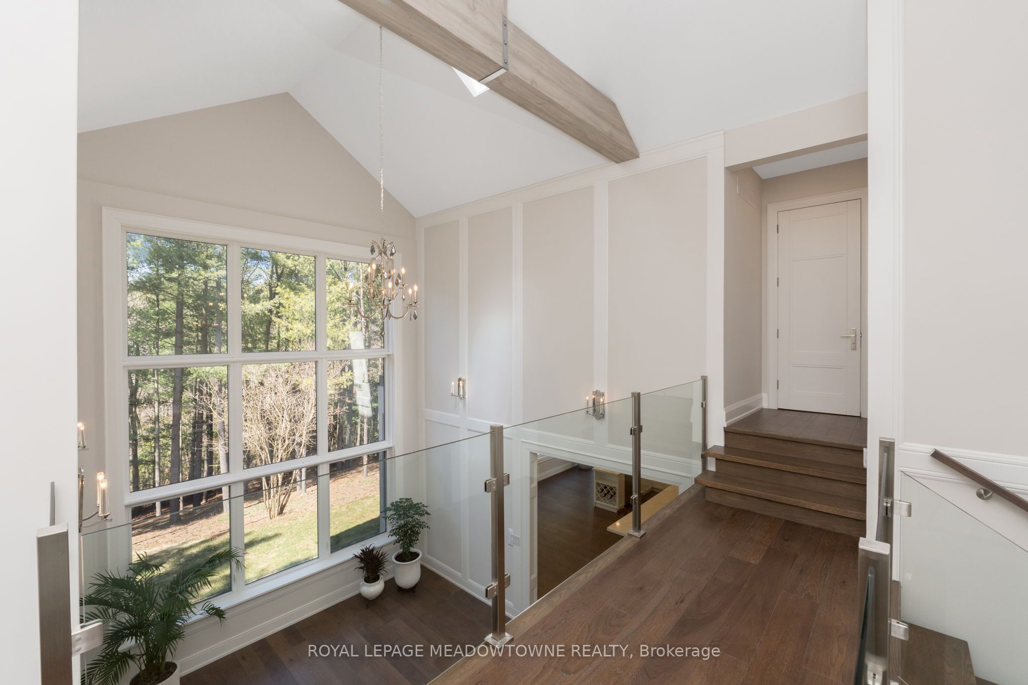 13867 Heritage Road, Caledon, ON L7C 3E9