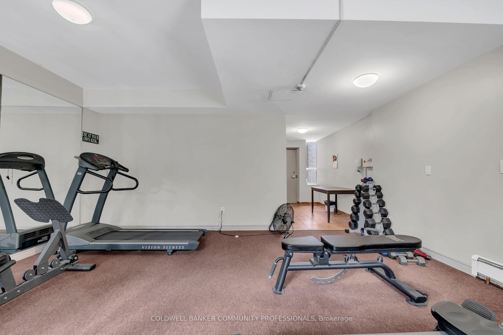 1 Bedroom Condo at 141 Catharine, Hamilton For sale