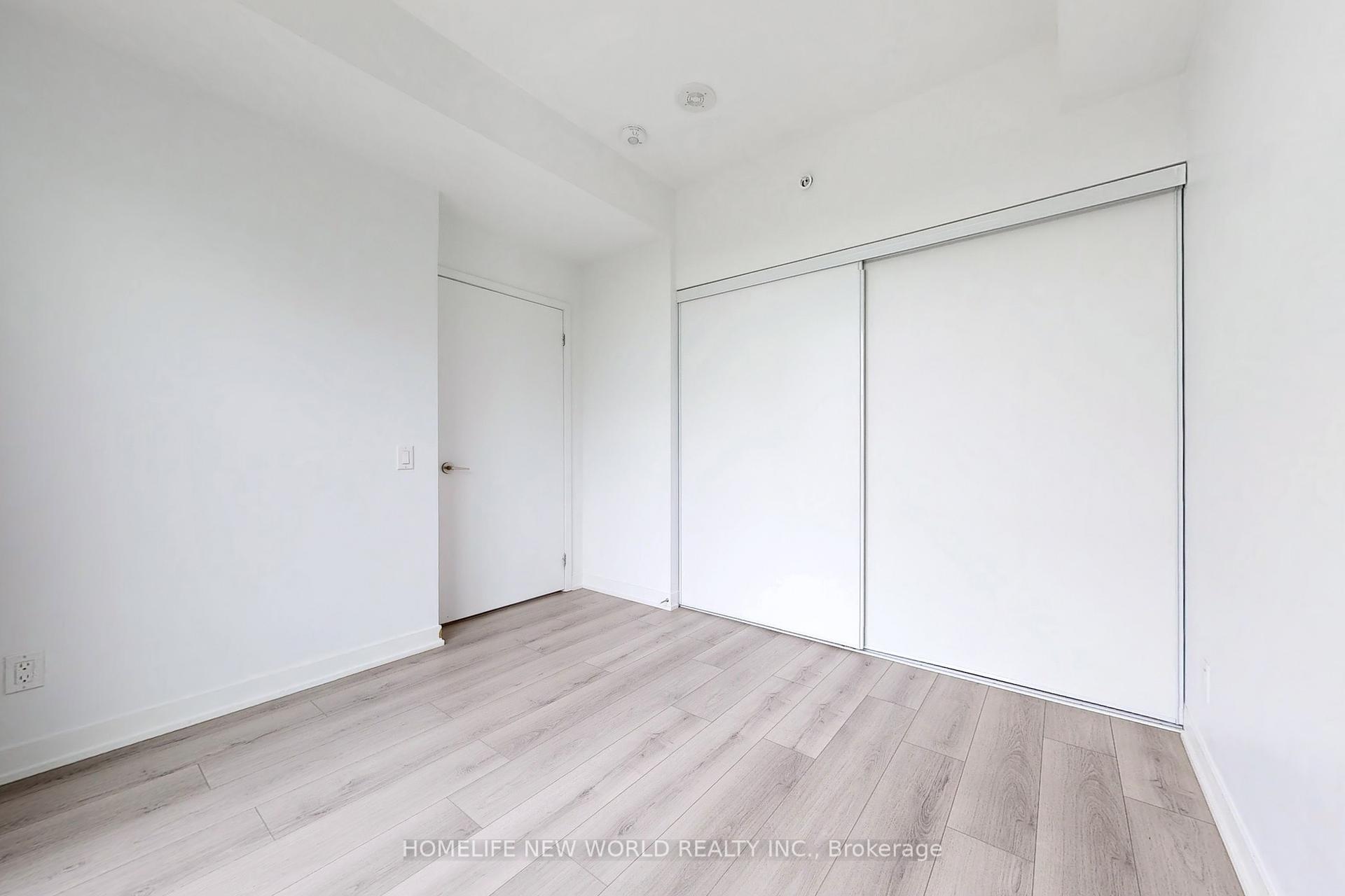 2 Bedrooms Condo at 1787 St Clair, Toronto For sale
