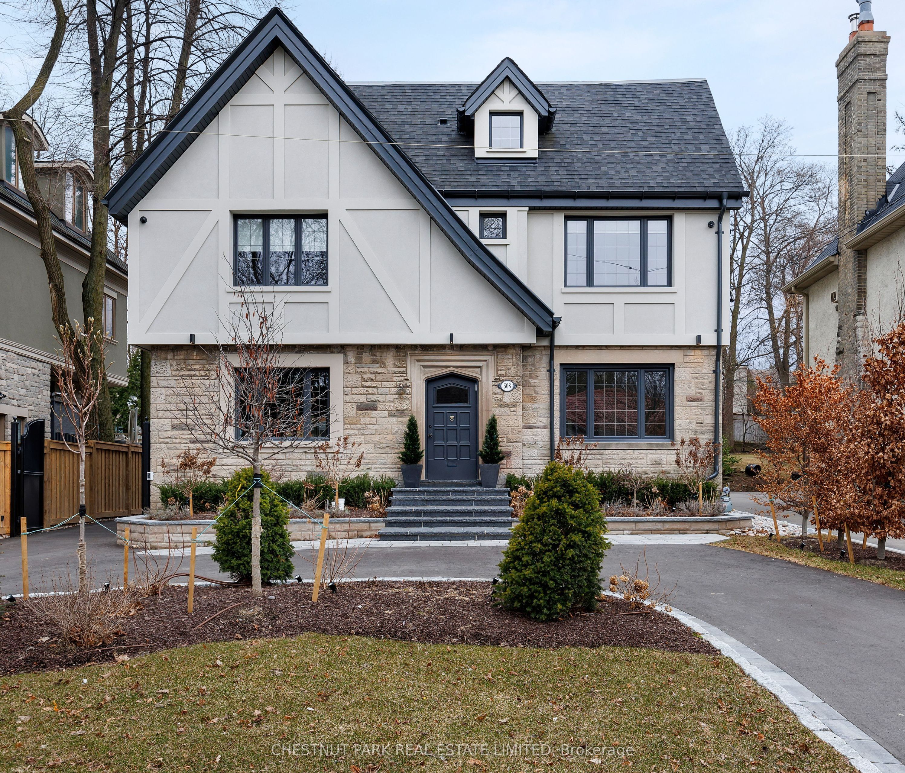 508 Vesta Drive, Toronto, ON M5P 3A8