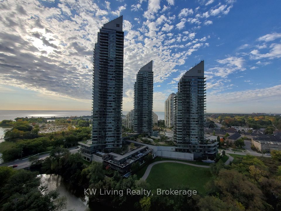 2220 Lakeshore Boulevard