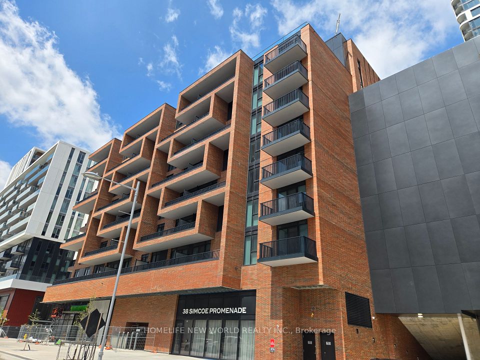 38 Simcoe Promenade