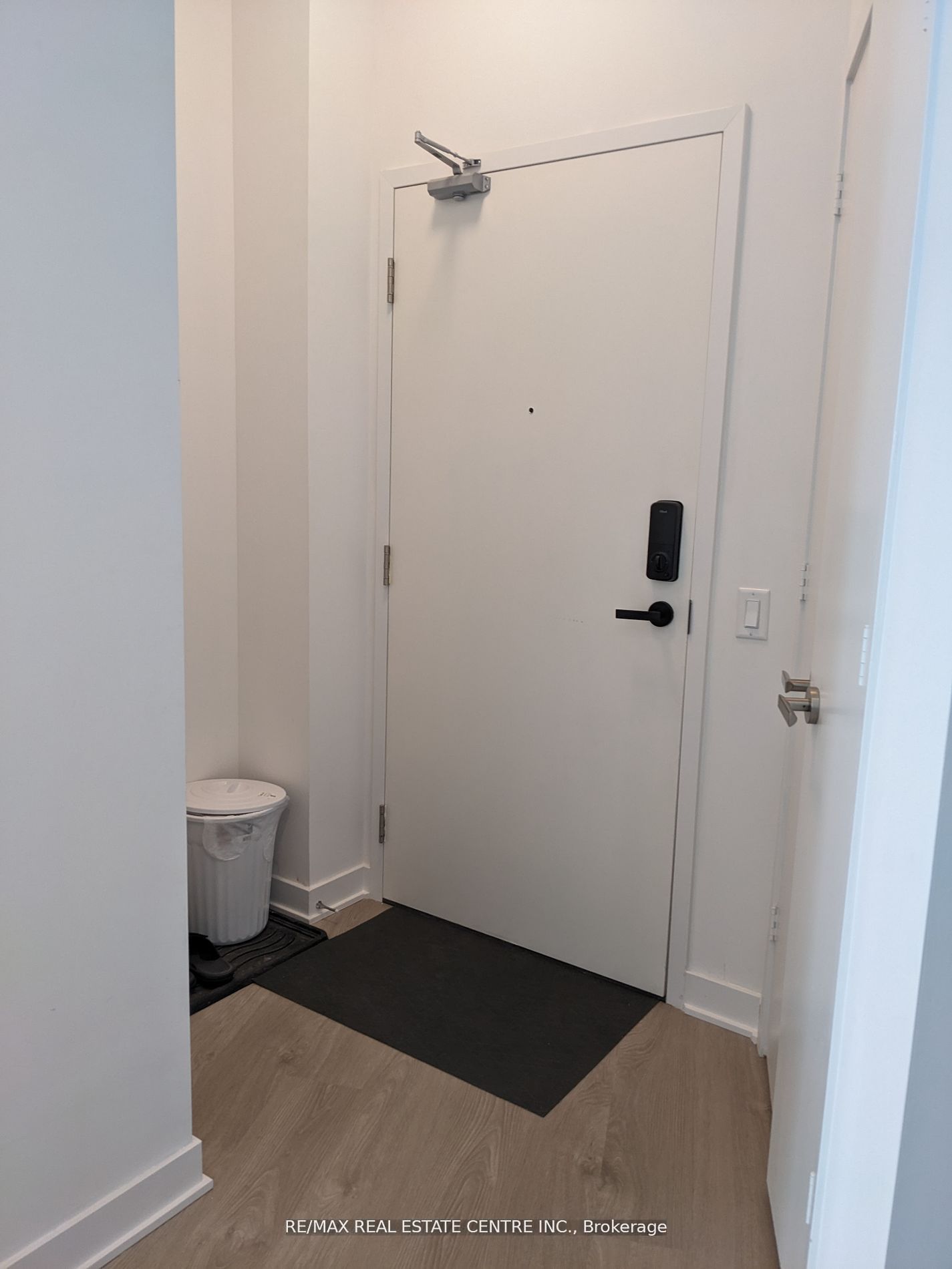 3900 Confederation Parkway, #302