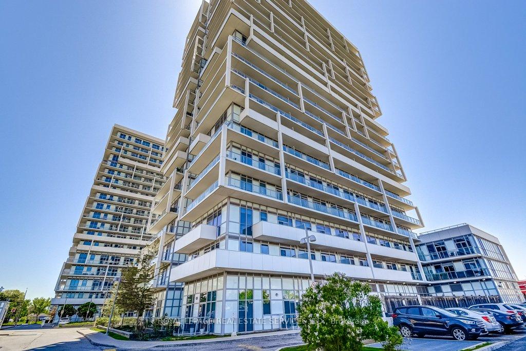 2 Bedrooms Condo at 55 Speers, Oakville For sale