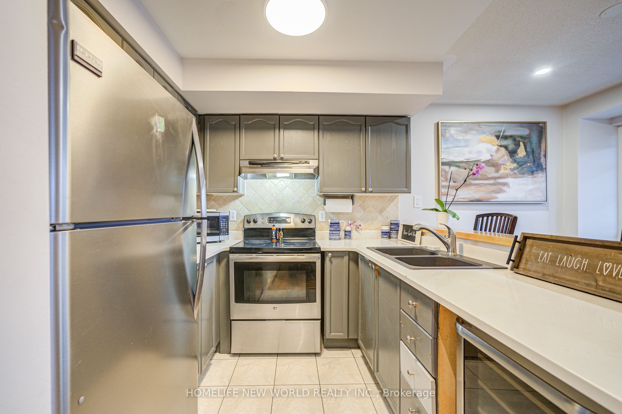 15 Cornell Meadows Avenue, #A206