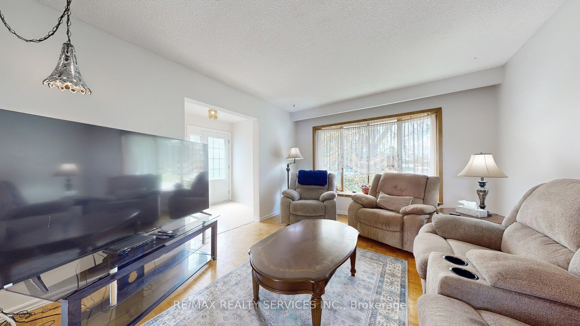 29 Gulliver Crescent