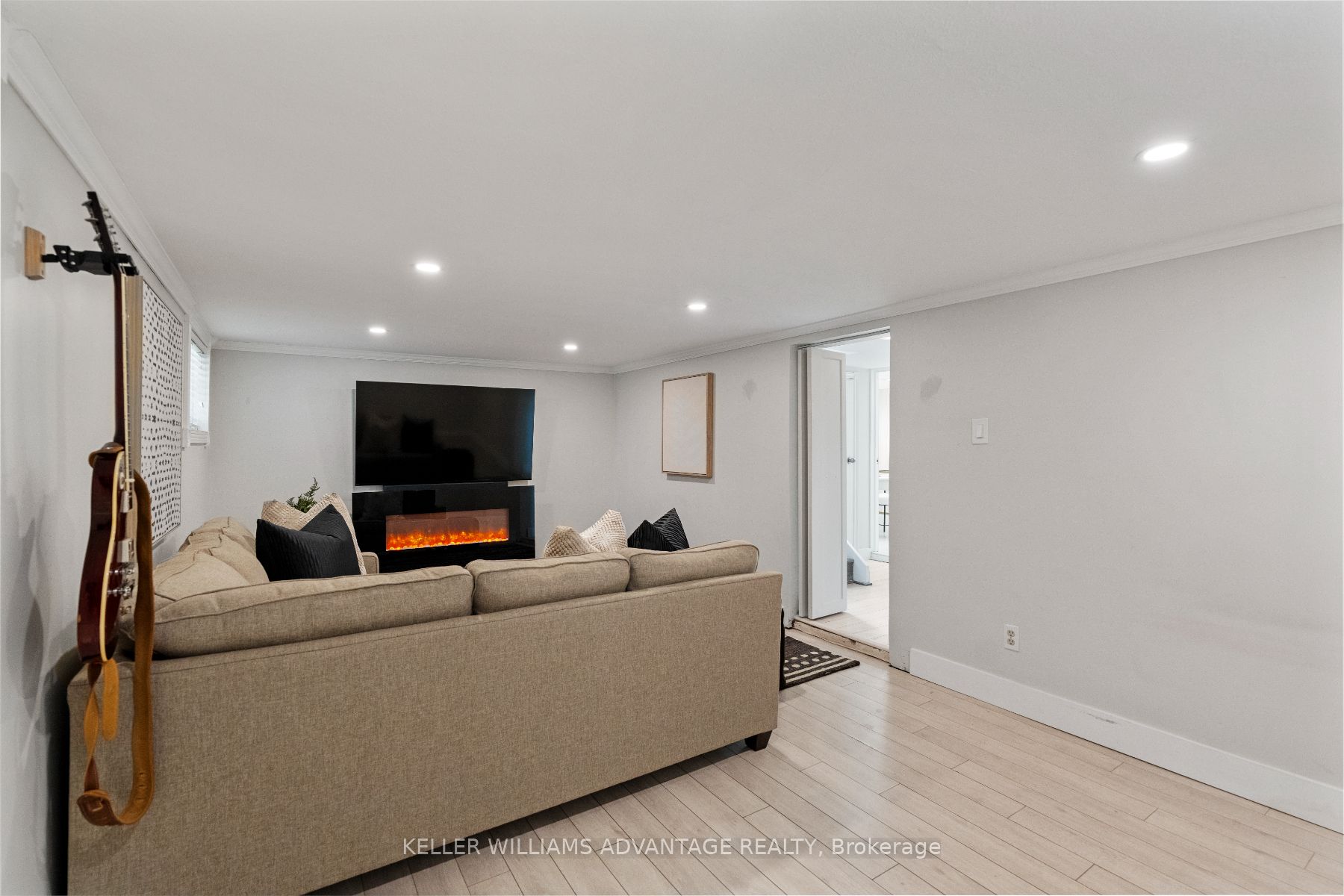 387 Elm Road