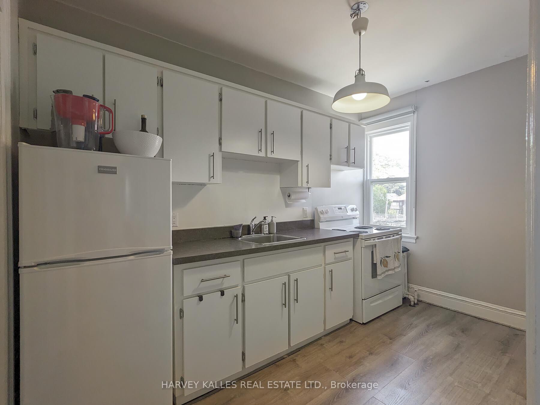 1 Brookdale Avenue 5