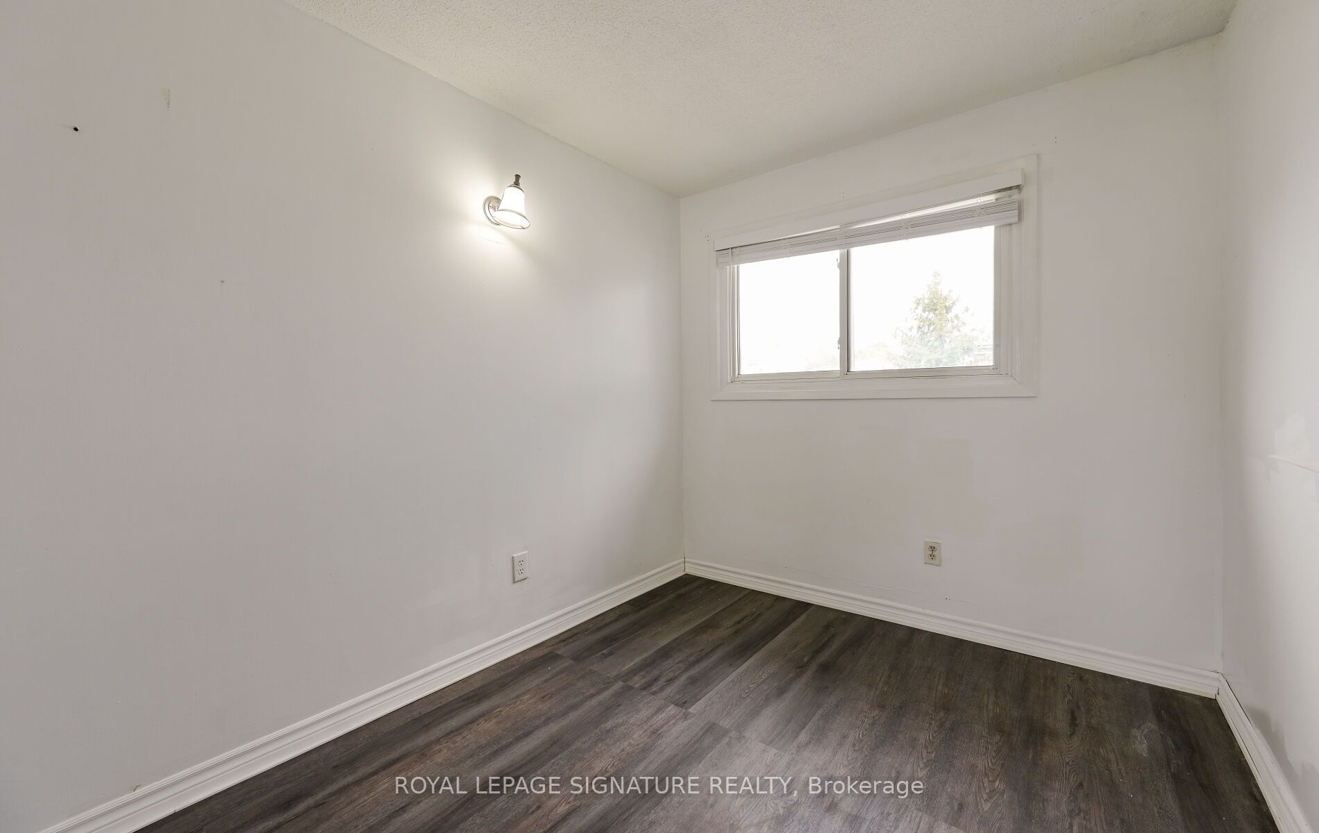10 Heatherside Court