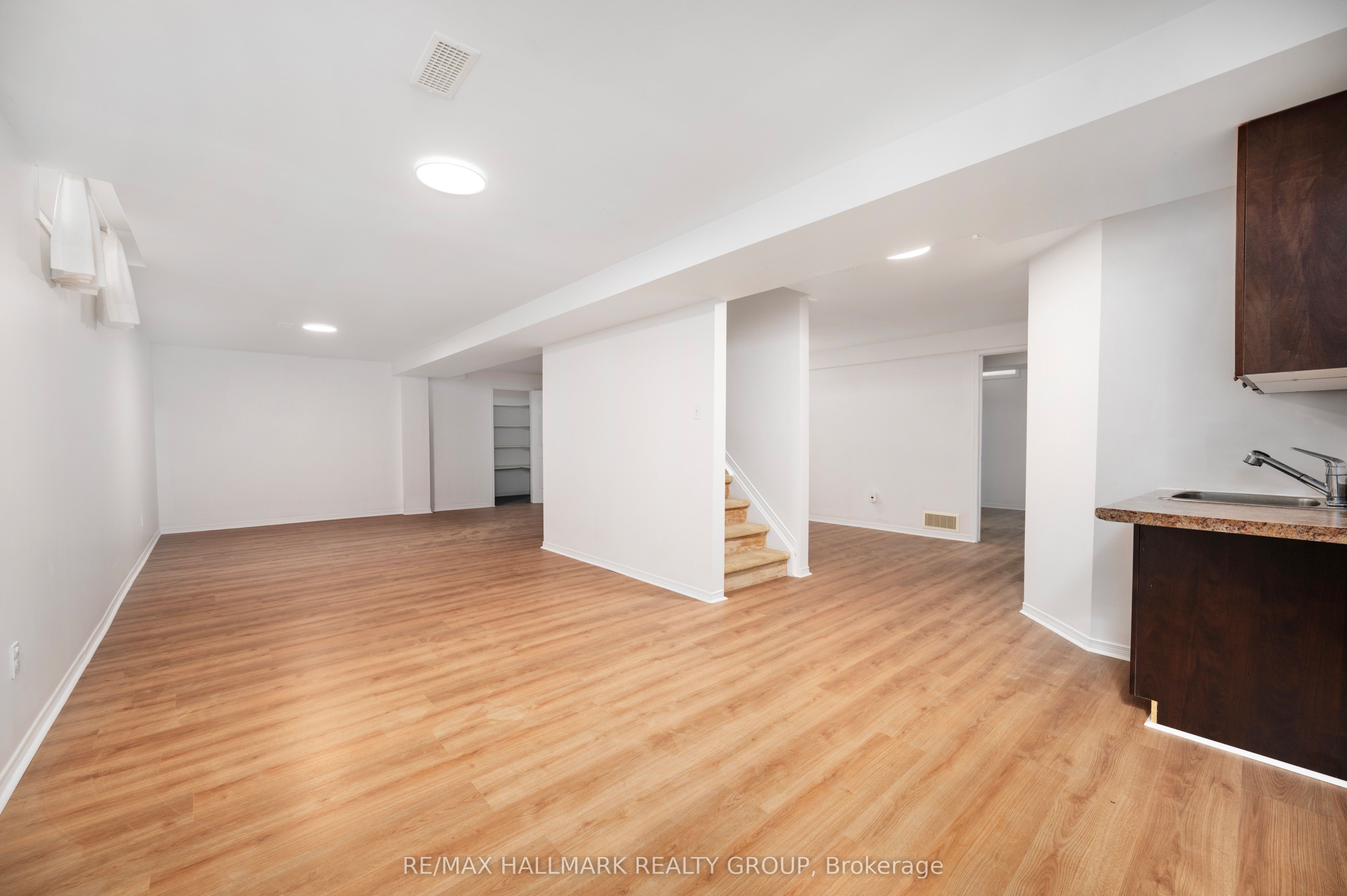 1401 MONTRESOR Way