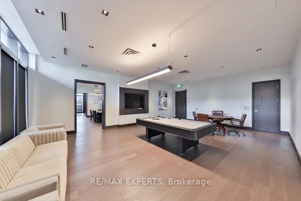 2 Bedrooms Condo at 1461 Lawrence, Toronto For sale