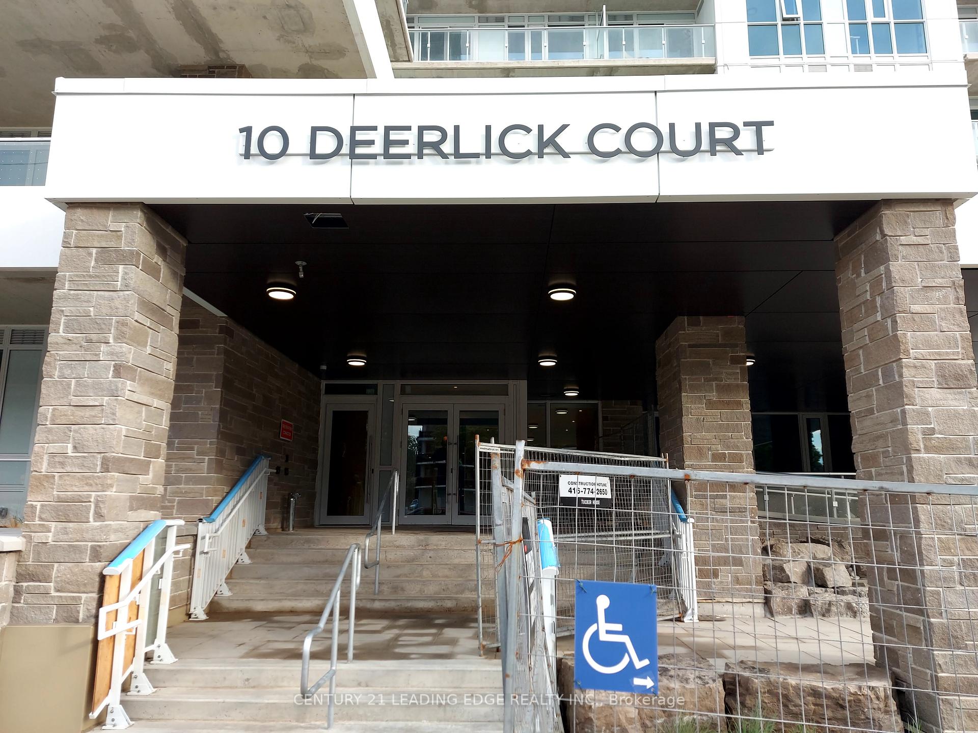 2 Bedrooms Condo at 10 Deerlick,  Toronto For sale