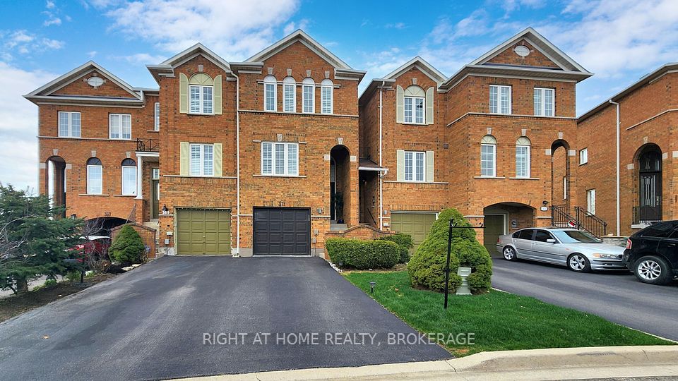 371 Fairgate
