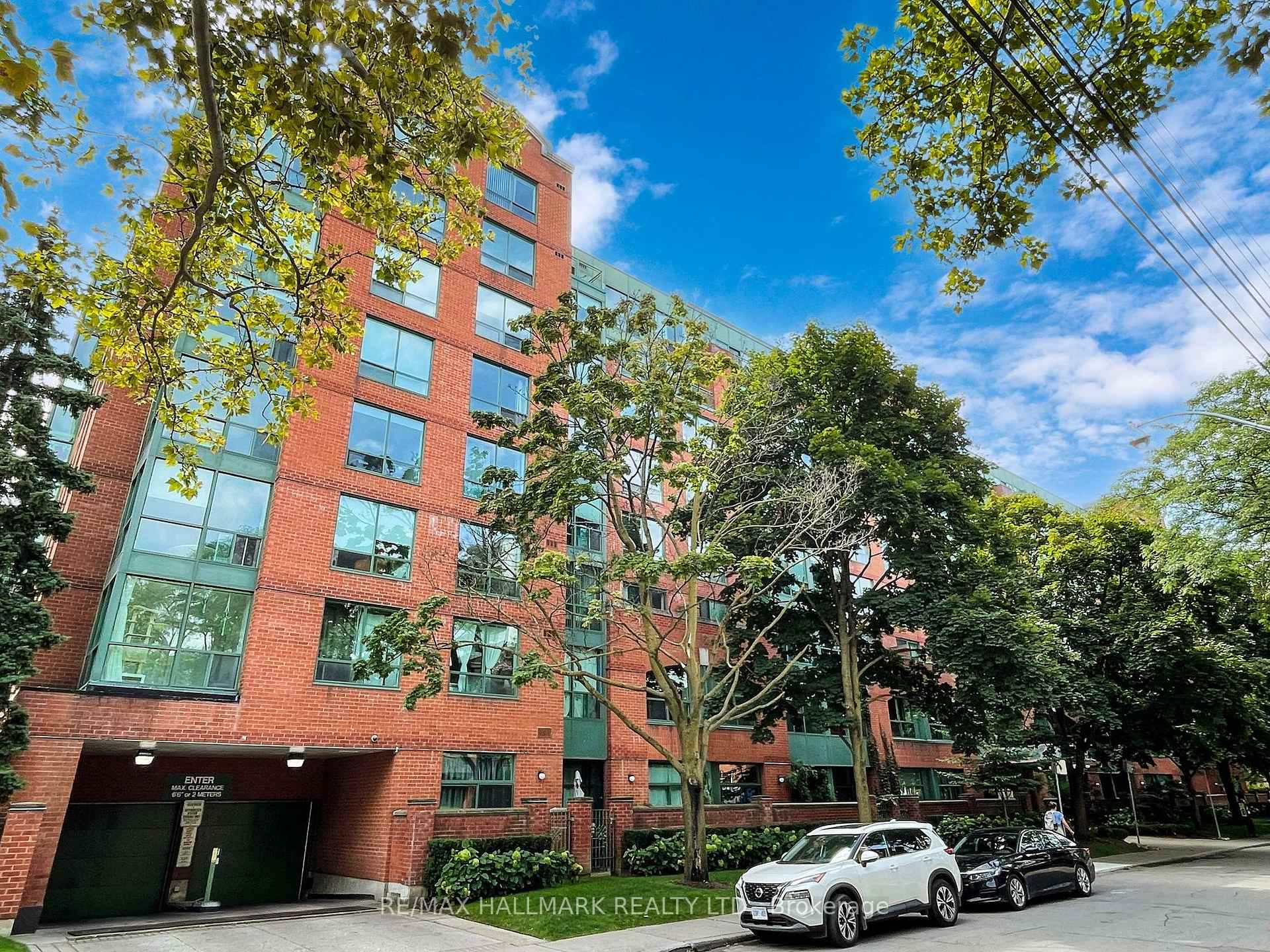 1 Bedroom Condo at 95 Prince  Arthur, Toronto For sale