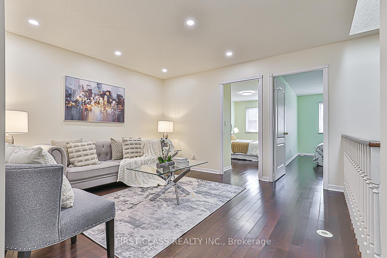 4 Bedrooms Condo at 1881 Mcnicoll,  Toronto For sale