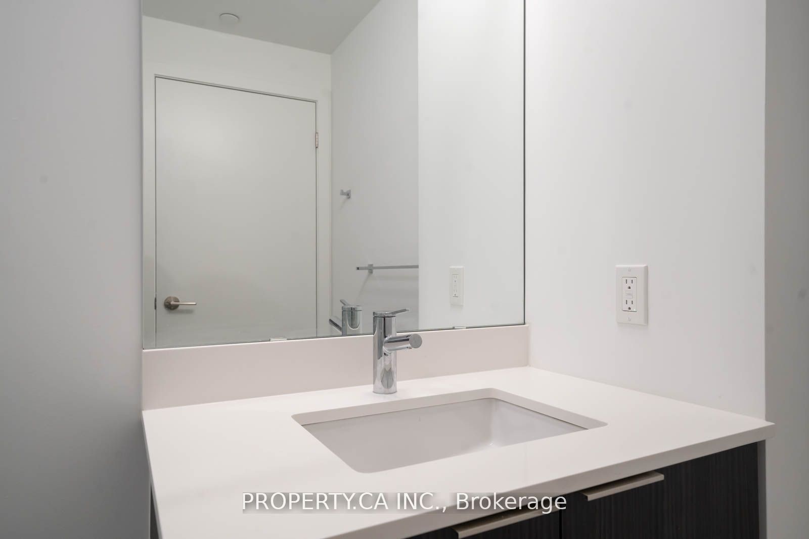 8 Olympic Garden Drive, #1601