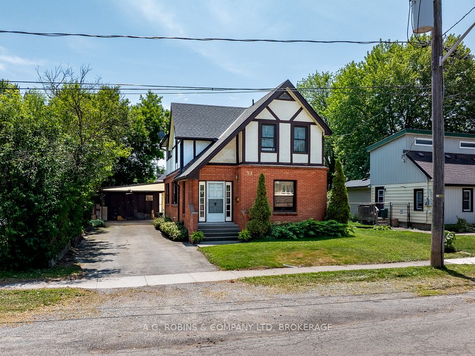 52 Charles