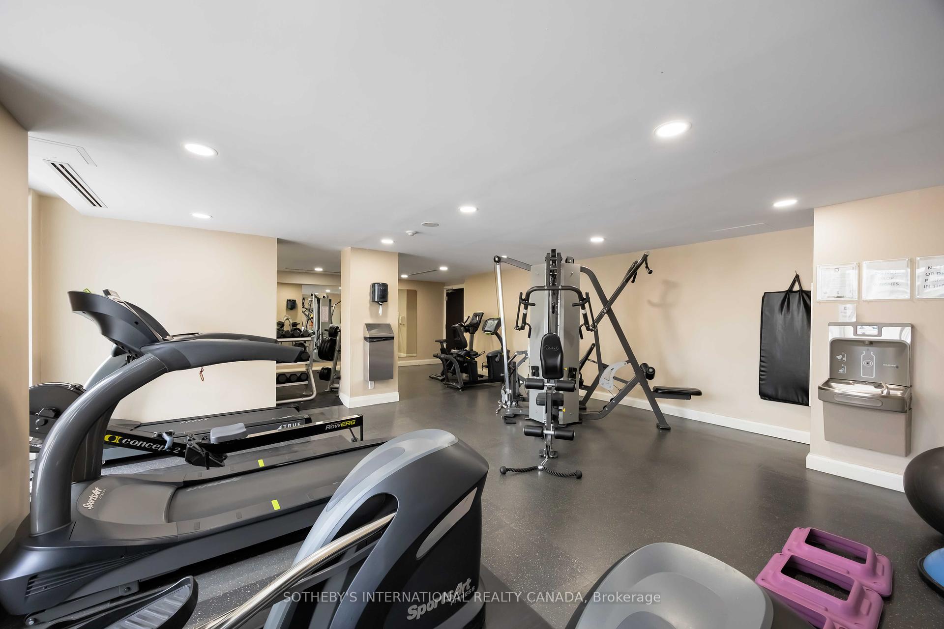 2 Bedrooms Condo at 825 Church, Toronto For sale