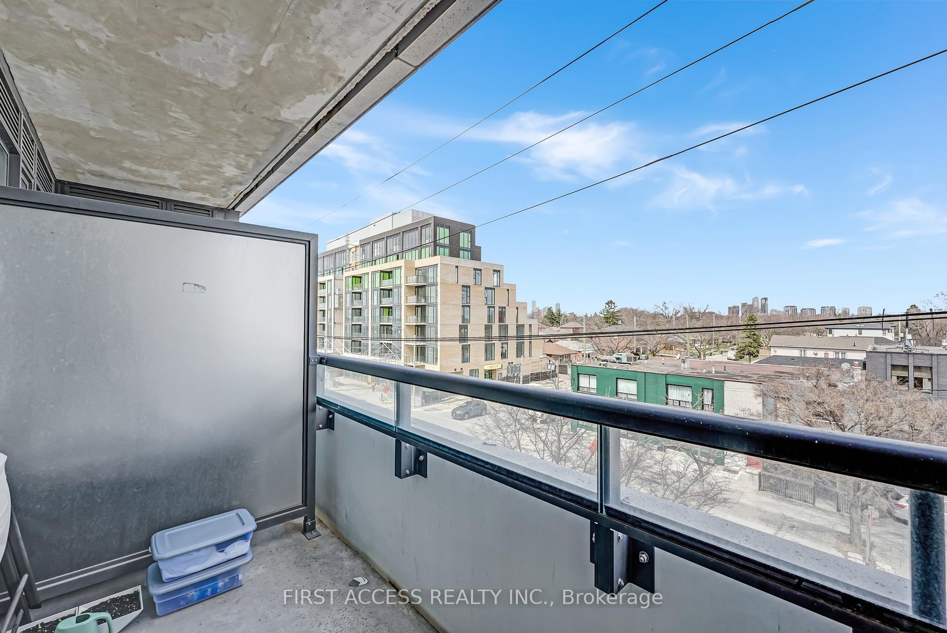 2 Bedrooms Condo at 859 The Queensway,  Toronto For sale