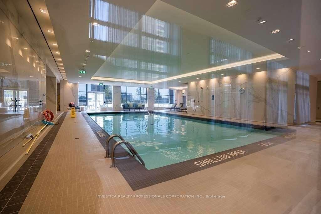 2 Bedrooms Condo at 9 Mabelle,  Toronto For sale