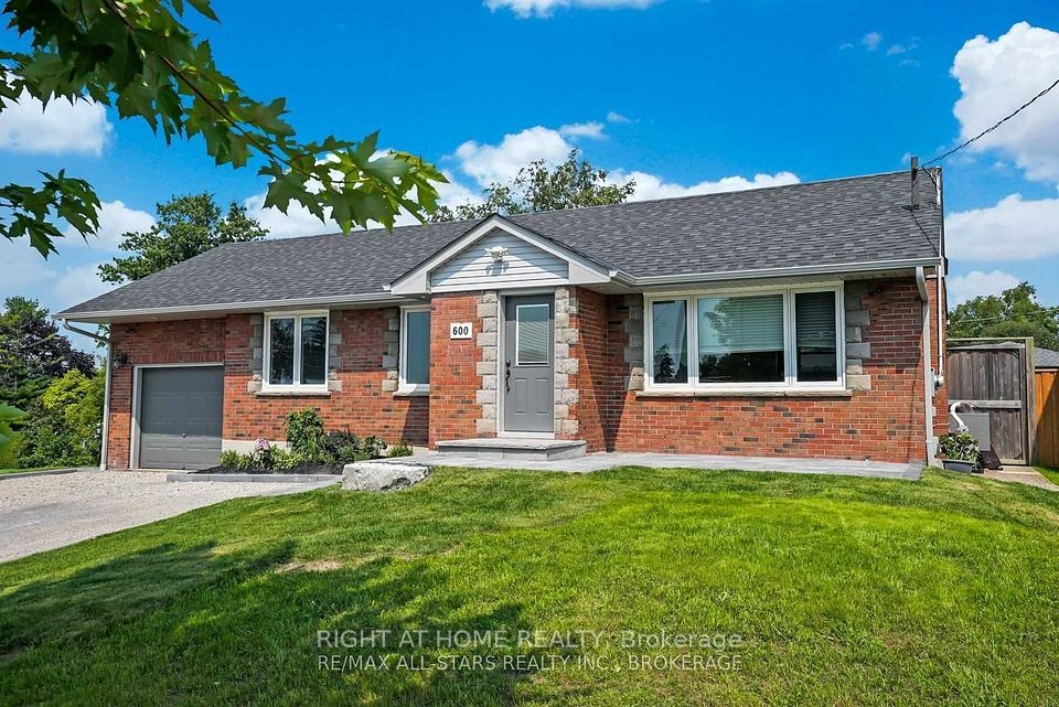 600 Ridgeway