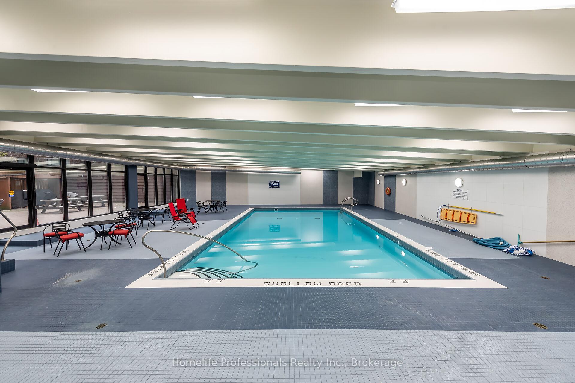 2 Bedrooms Condo at 120 Duke,  Hamilton For sale