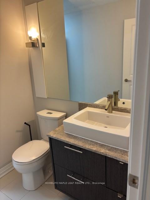 1 Bedroom Condo at 8 Mercer, Toronto For sale