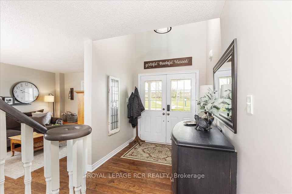 340 King Street, East Gwillimbury, ON L0G 1M0