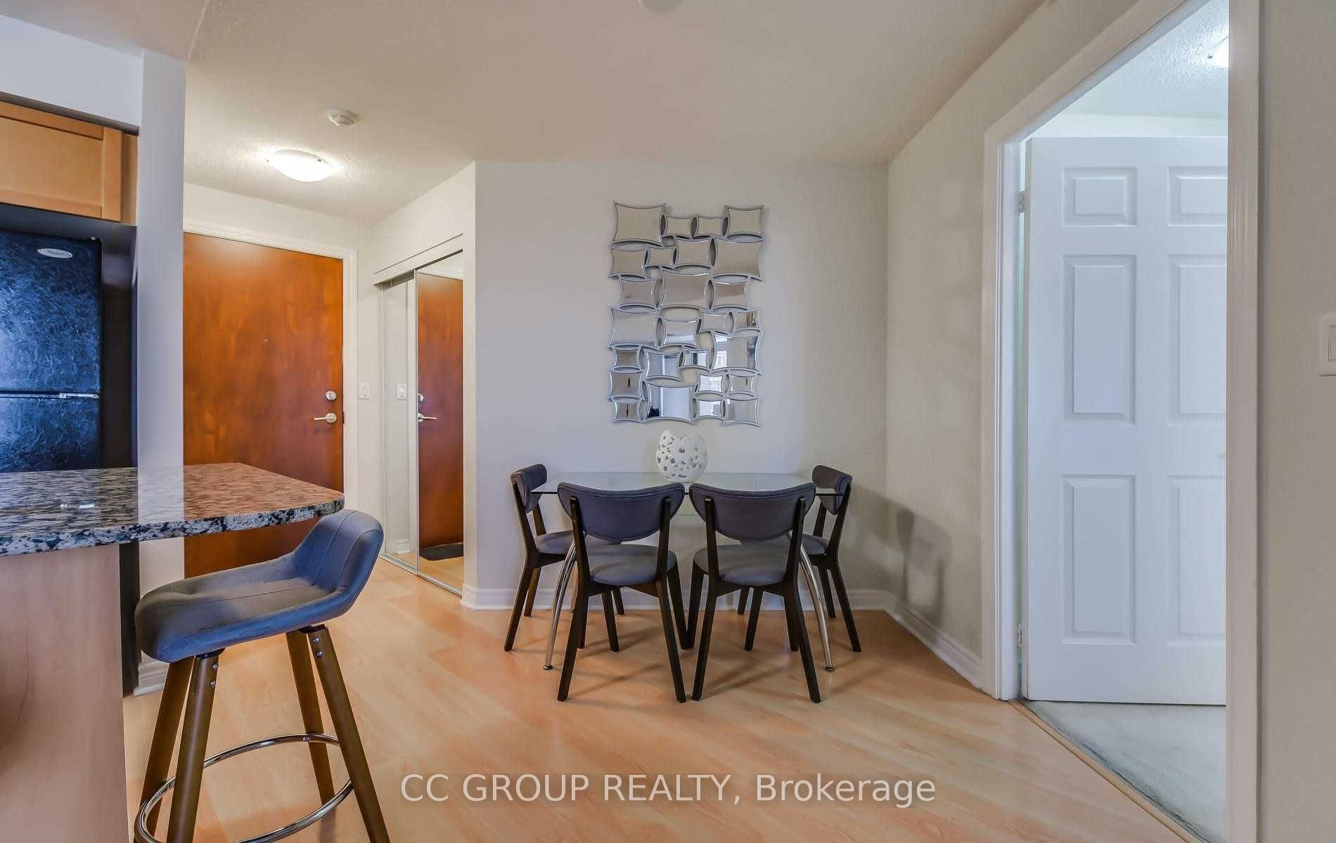 #1609 - 310 Burnhamthorpe Road, Mississauga, ON L5B 4P9