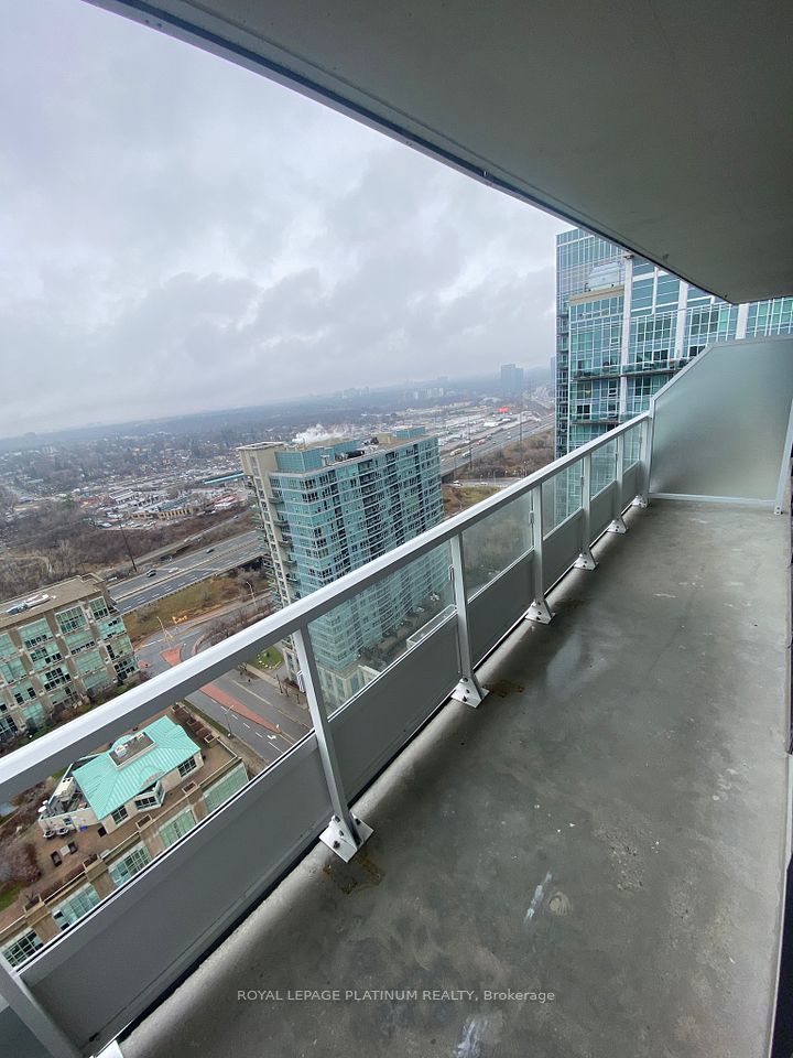 251 Manitoba