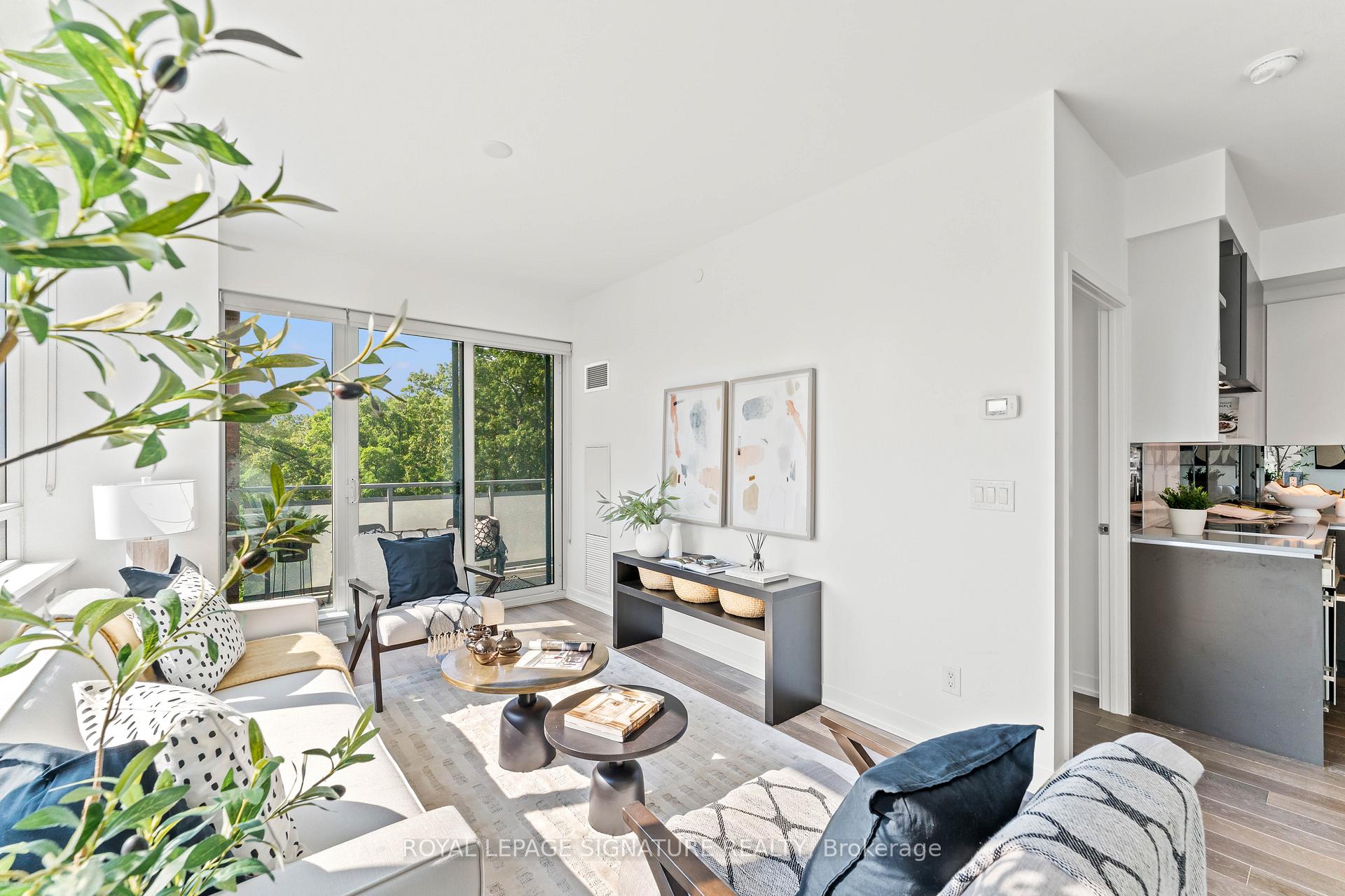 2 Bedrooms Condo at 1830 Bloor, Toronto For sale