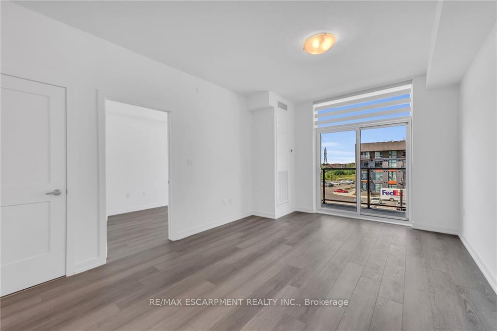 1 Bedroom Condo at 460 Dundas,  Hamilton For sale