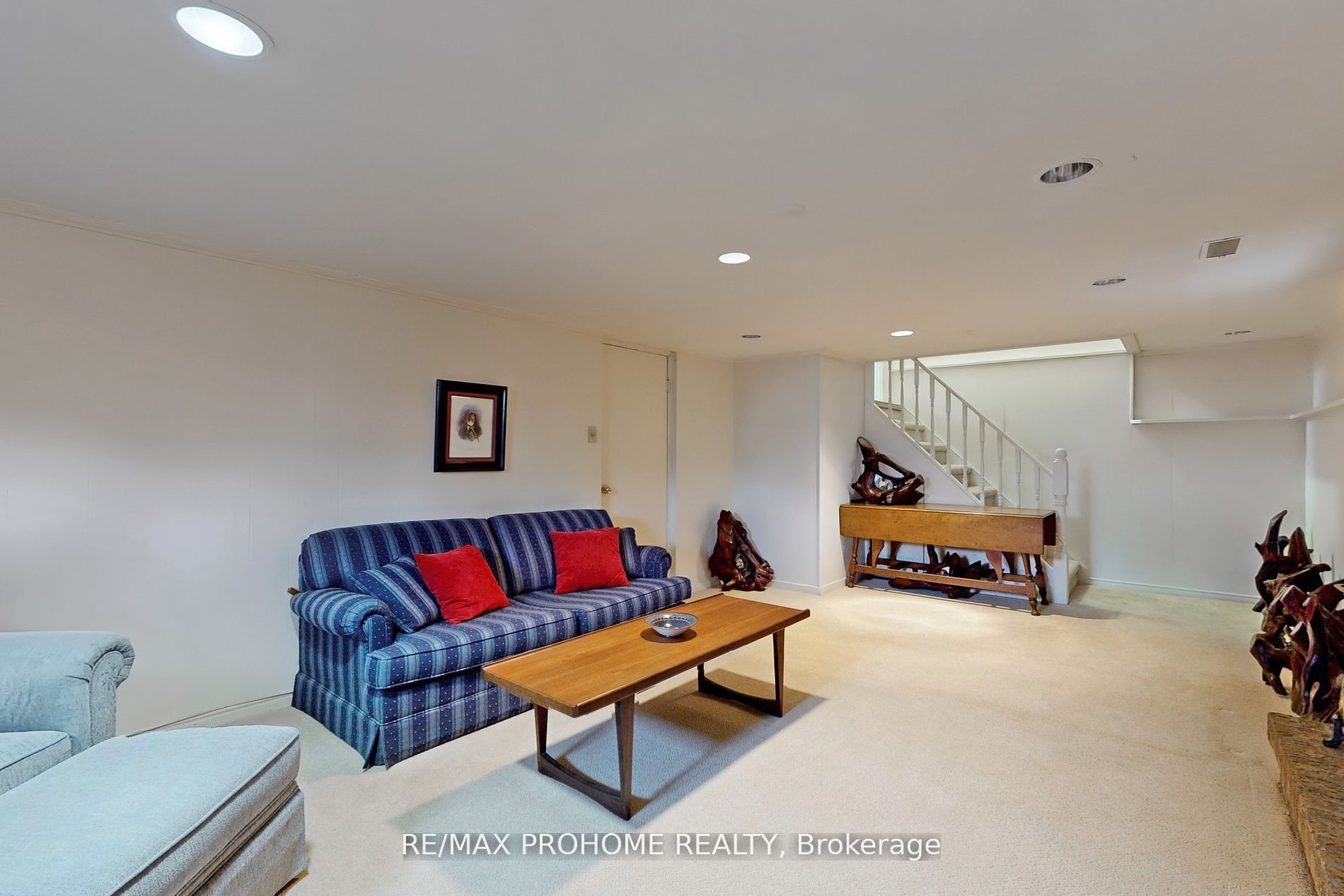 17 Oakworth Crescent