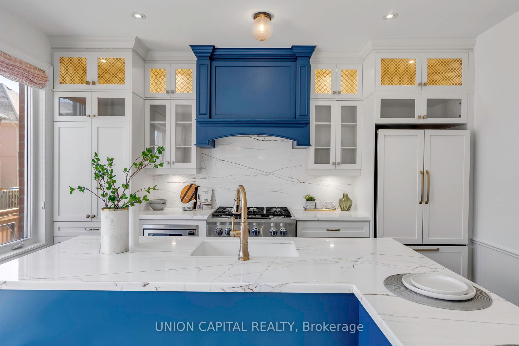130 Walter English Drive