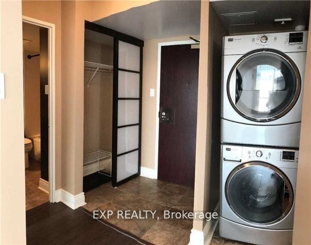 736 Bay Street, #3001