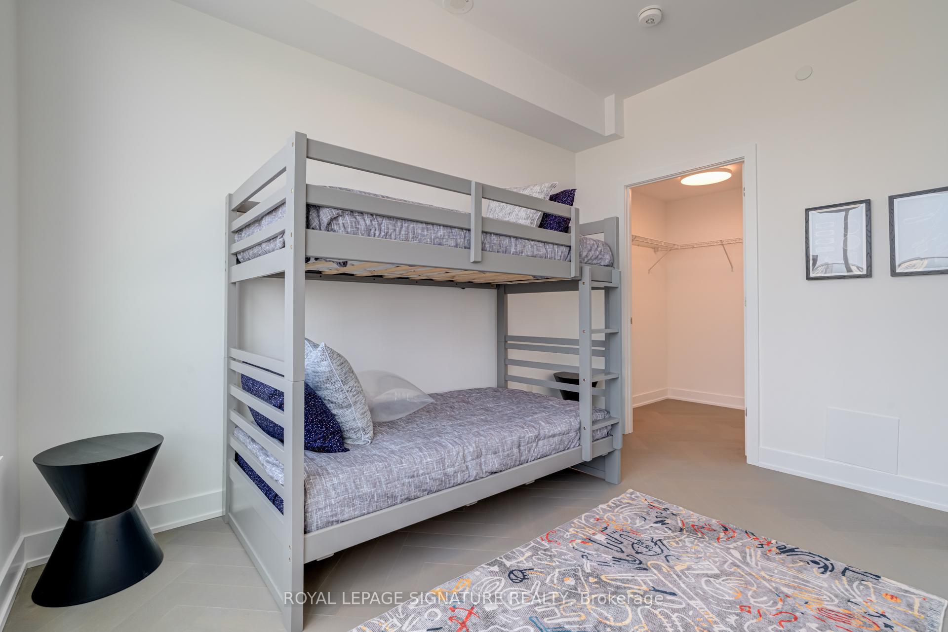 4 Bedrooms Condo at 2 Teagarden, Toronto For sale