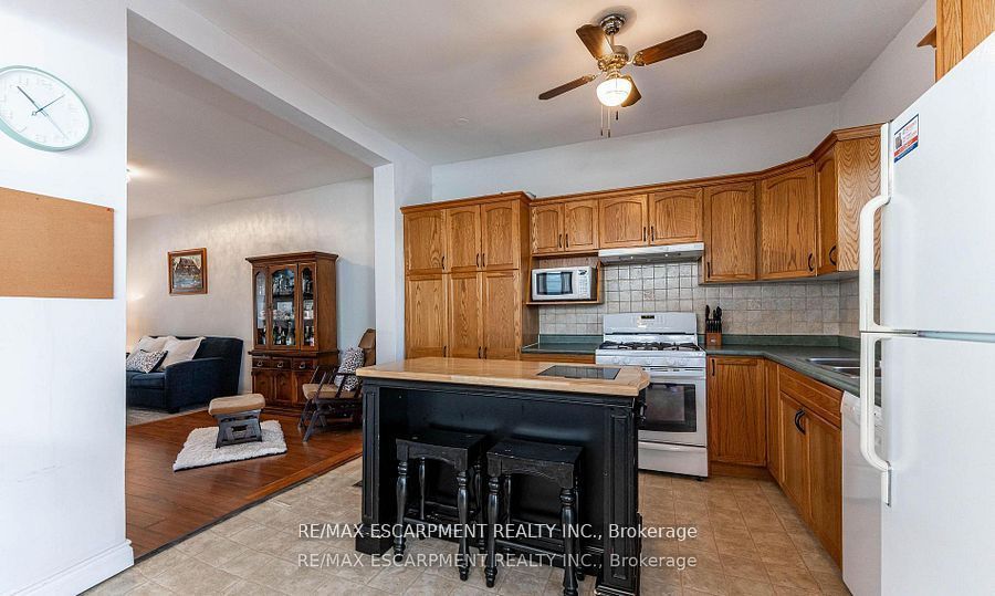 174 East 24th Street