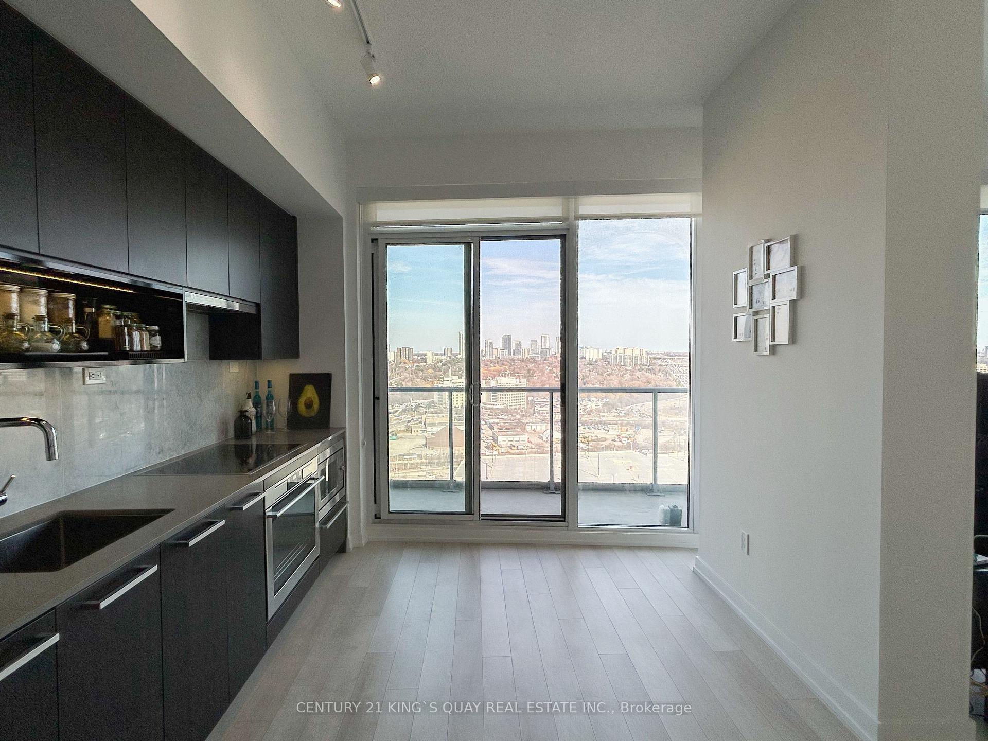 2 Bedrooms Condo at 117 McMahon,  Toronto For sale